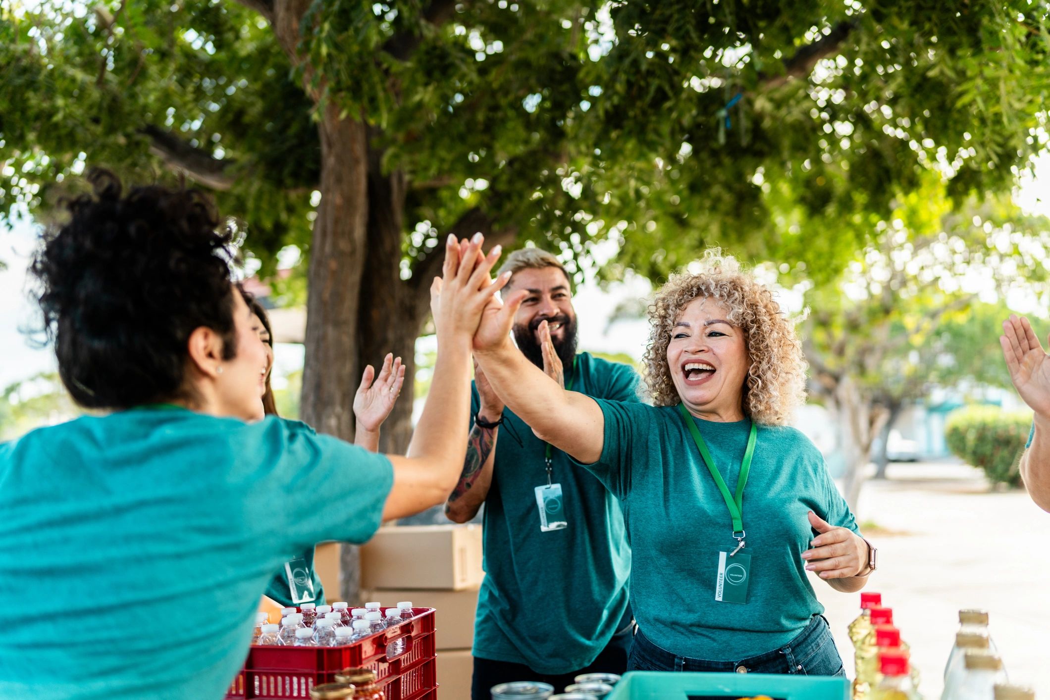 happy volunteers